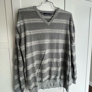 Nautica Men's Gray Striped Sweater